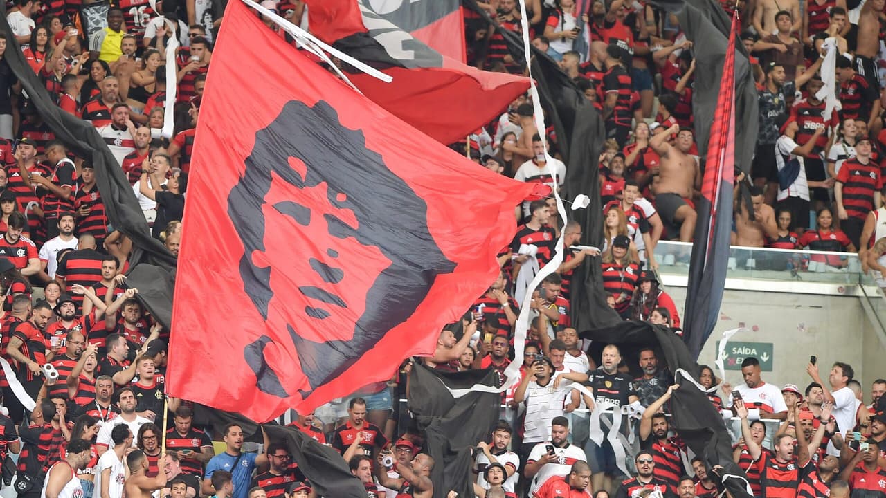 Destaque da Fifa: Flamengo se destaca pela presença da torcida no estádio.
