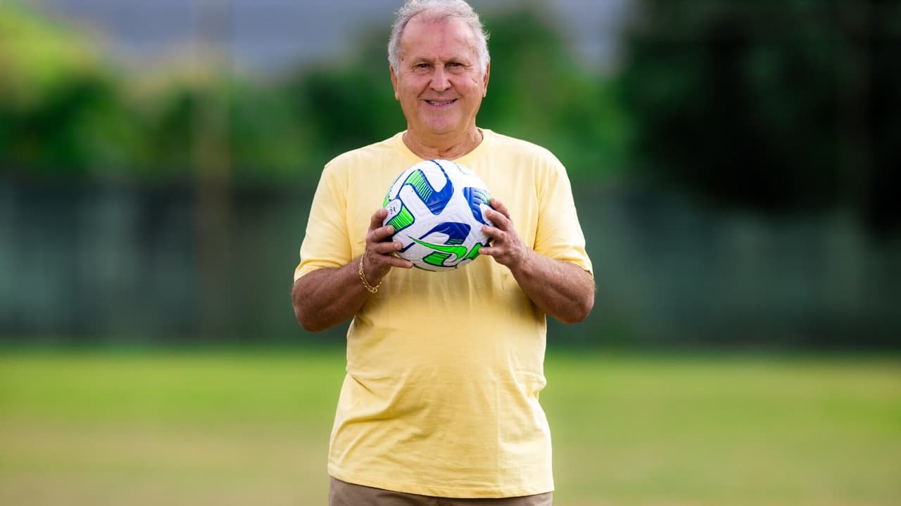 Aniversário de 72 anos do maior ídolo do Flamengo, Zico, é comemorado com homenagens