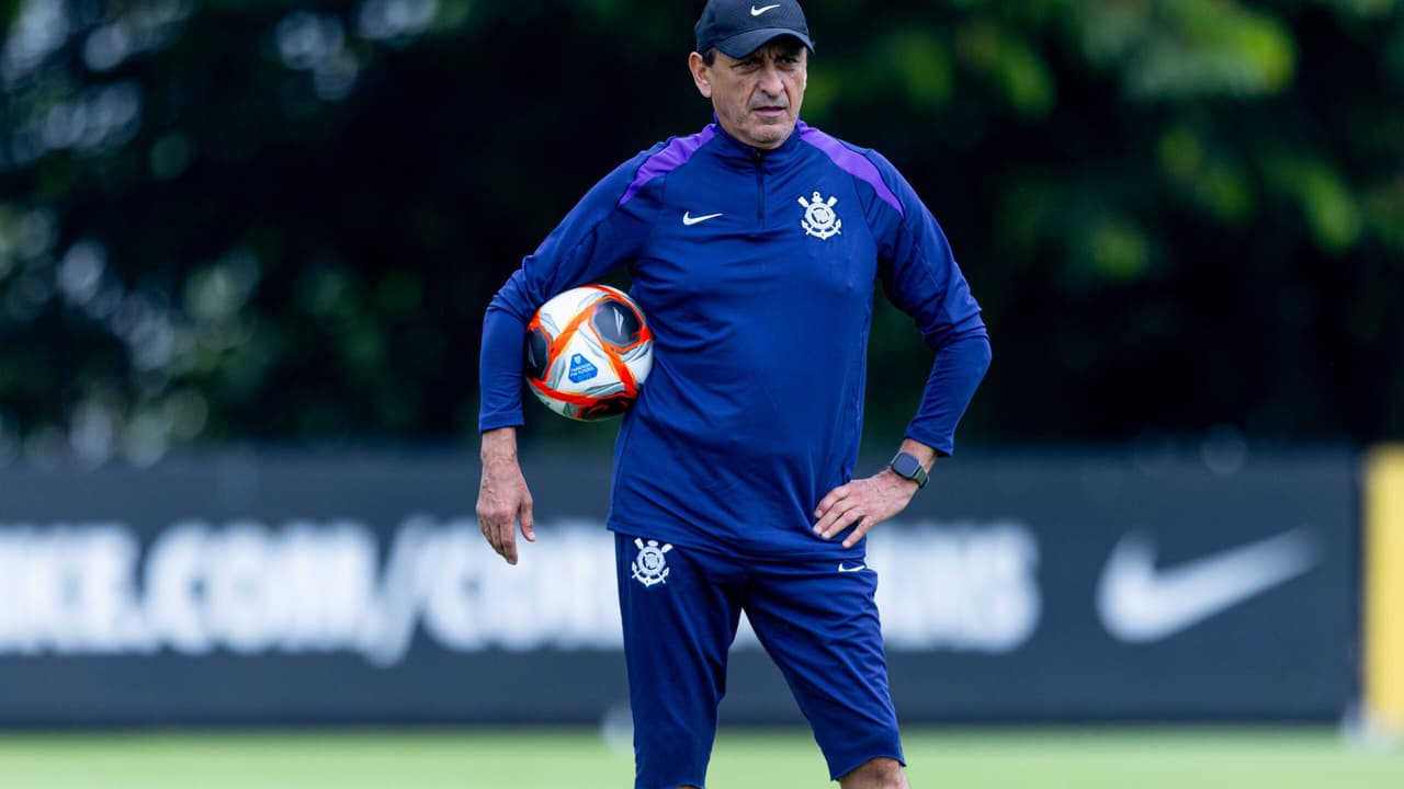 Ramón Díaz enfrenta dilema na escalação do Corinthians para o Derby