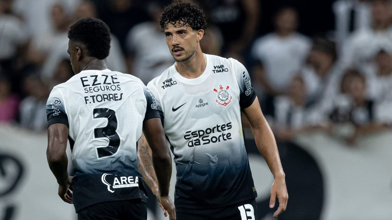 ACERTOU A ZAGA? Mudança na defesa do Corinthians oferece opções após sequência ruim.