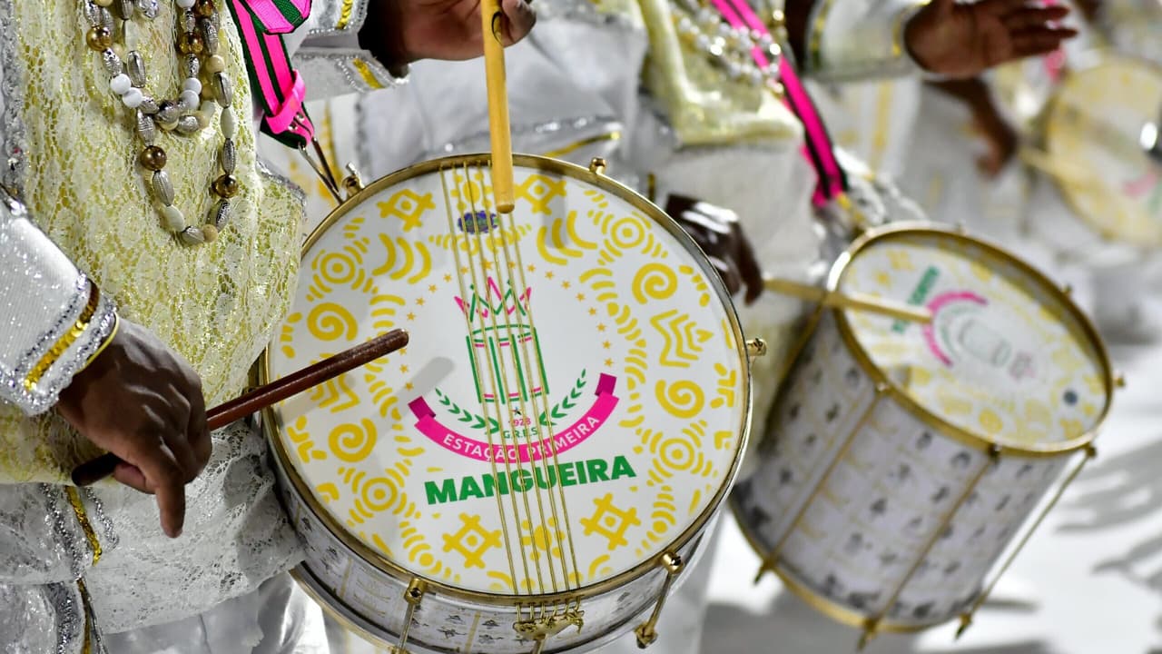 Destaque do Palmeiras será homenageado em carro alegórico da Mangueira no carnaval