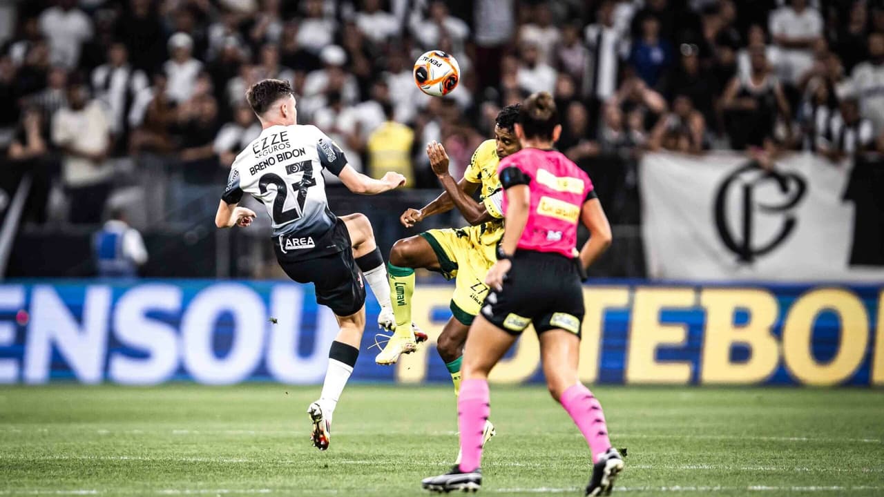 Reinaldo critica arbitragem em partida de eliminação do Mirassol contra o Corinthians