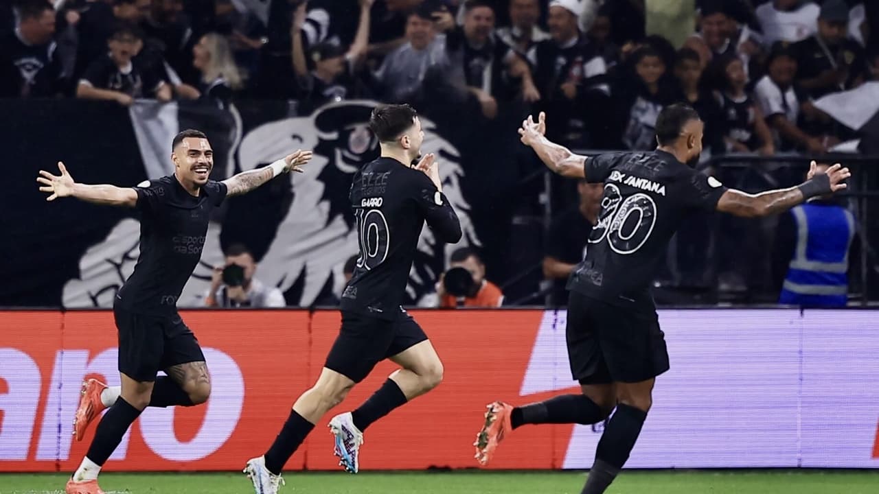 Destaques táticos da vitória do Corinthians sobre o adversário.