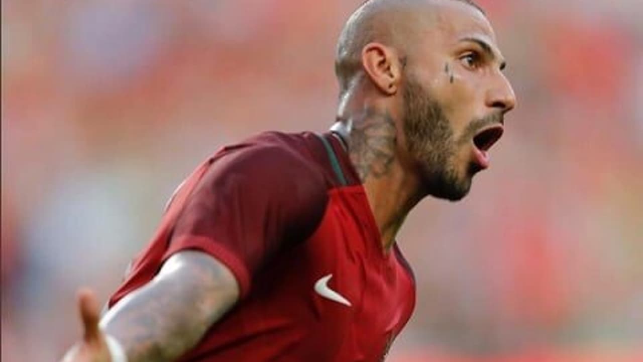Quaresma revela namoro antigo com Flamengo: desejo de ambos era concretizar parceria.