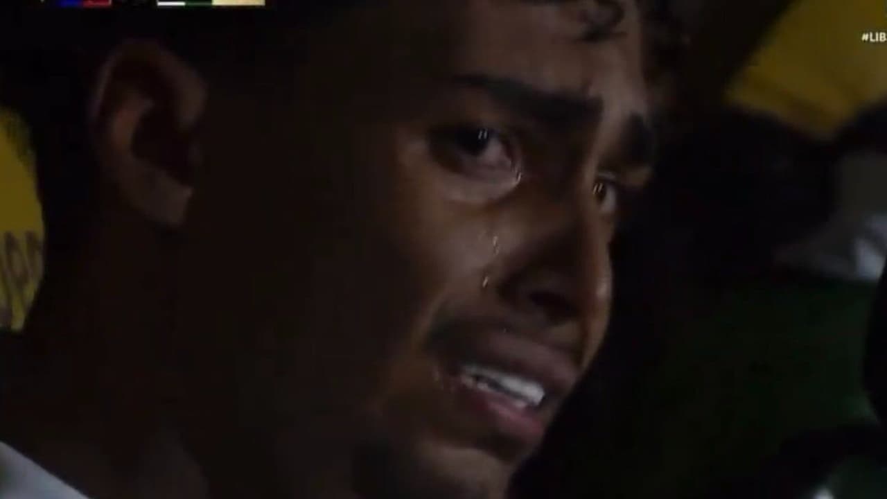 Conmebol é cobrada por postura diante de ato racista contra jogador do Palmeiras