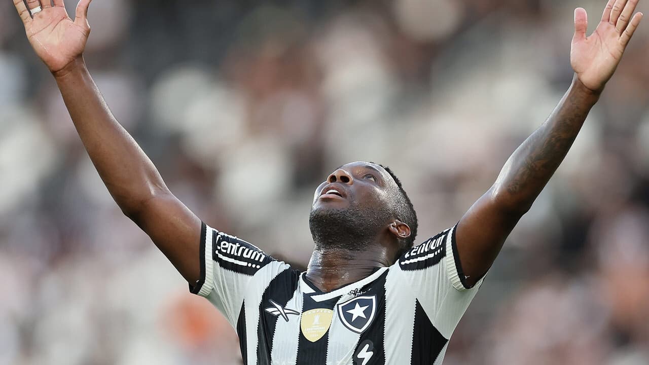 Patrick de Paula assume nova posição no Botafogo e projeta duelo contra ...