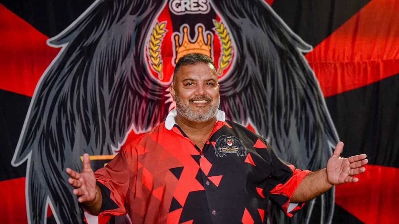 NOITE DE FESTA E DEVOÇÃO! Imperadores Rubro-Negros emociona com homenagem especial no Carnaval!