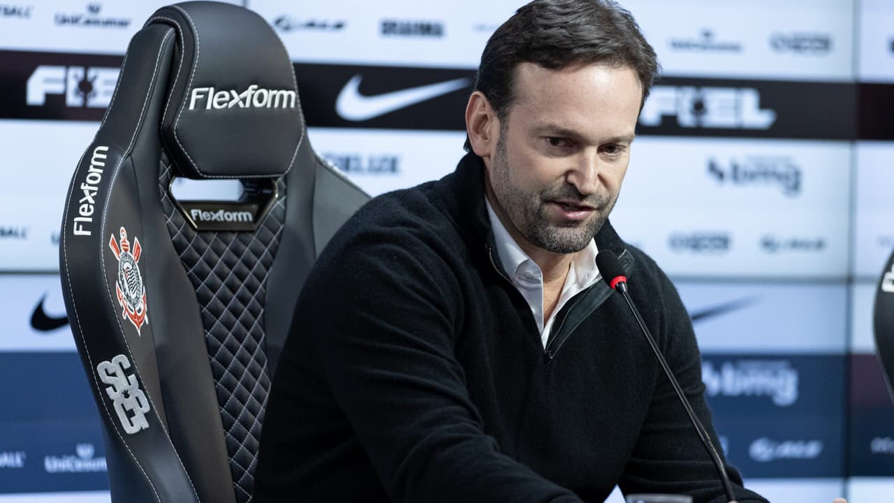 Diretor financeiro do Corinthians fala sobre dívida bilionária do clube