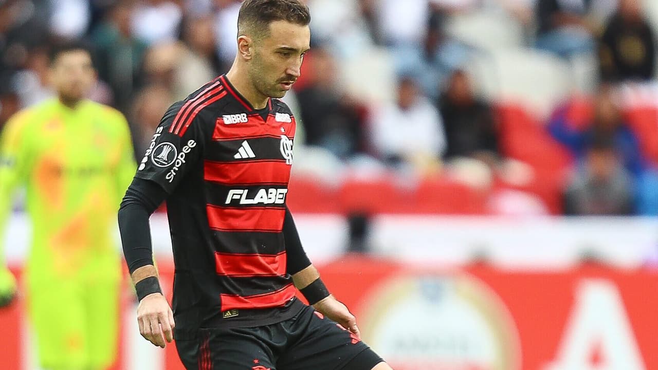 Léo Ortiz, zagueiro do Flamengo, destaca importância do empate na altitude: Grande atuação.