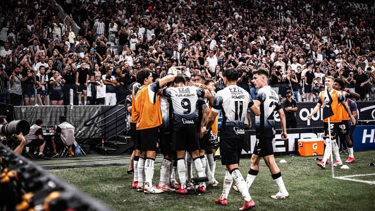 Corinthians lidera audiência digital: os maiores clubes do Brasil.