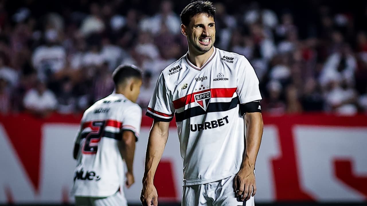 São Paulo recebe advertência do STJD por motivo inusitado