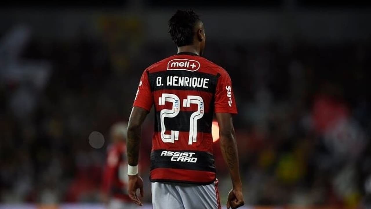 Bruno Henrique escalado para partida do Flamengo contra o Juventude