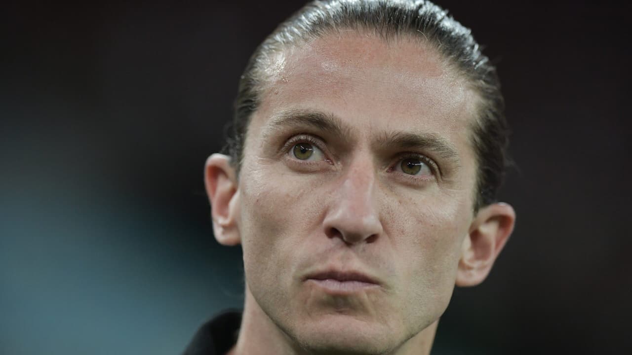 Imprensa argentina destaca vexame do Flamengo na Libertadores: página marcante do futebol.