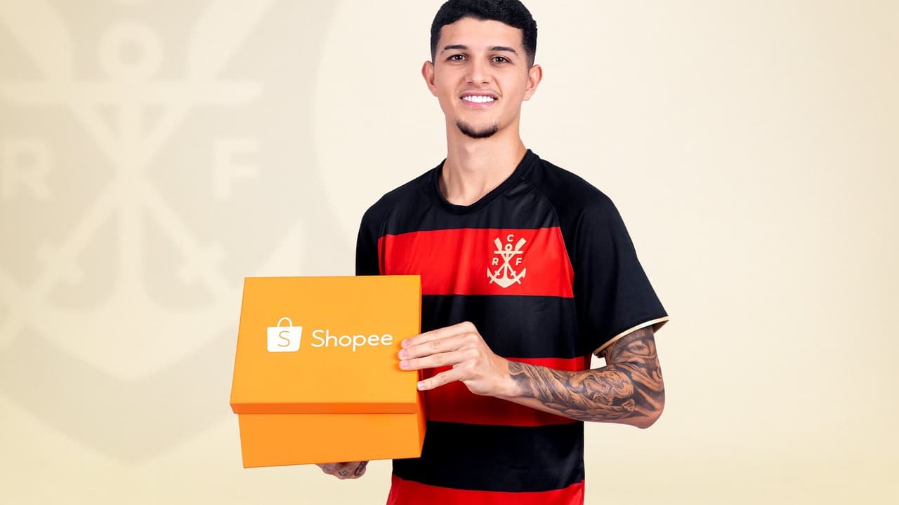 Flamengo lança camisa especial com design inspirado na fundação do clube