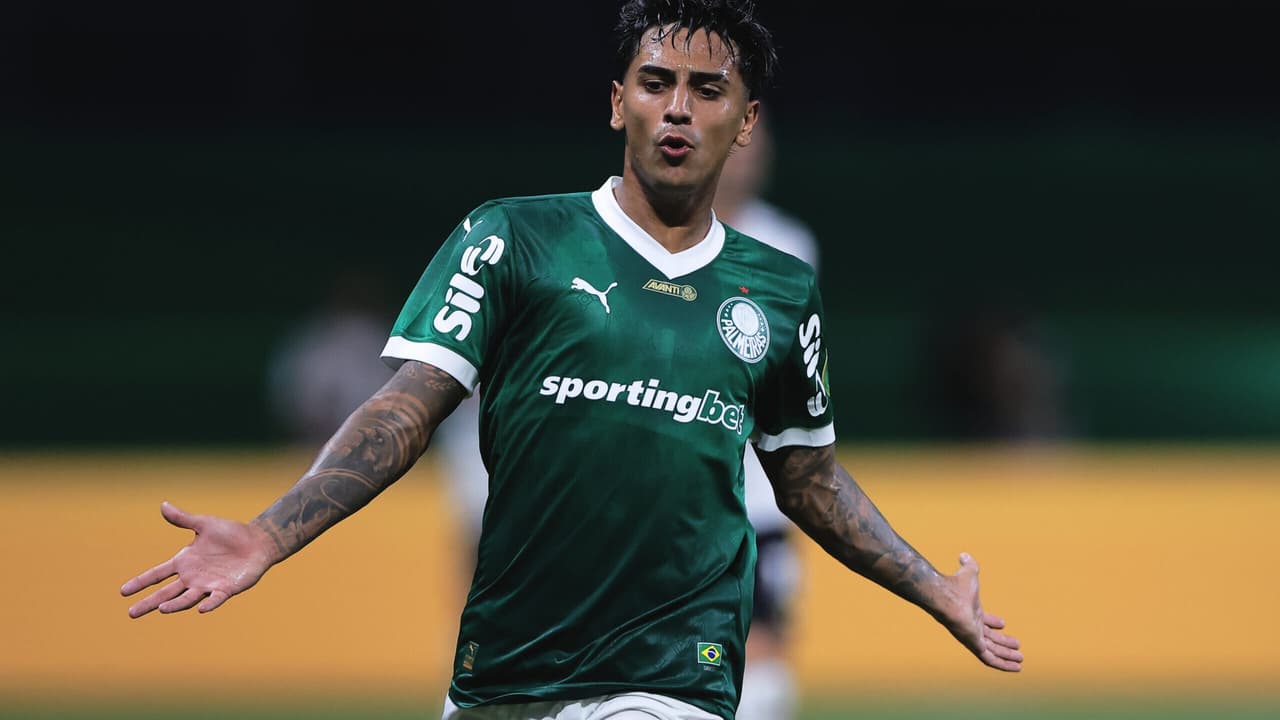 Atacante do Palmeiras Completa 21 Jogos Seguidos: Facundo Torres e mais 10.