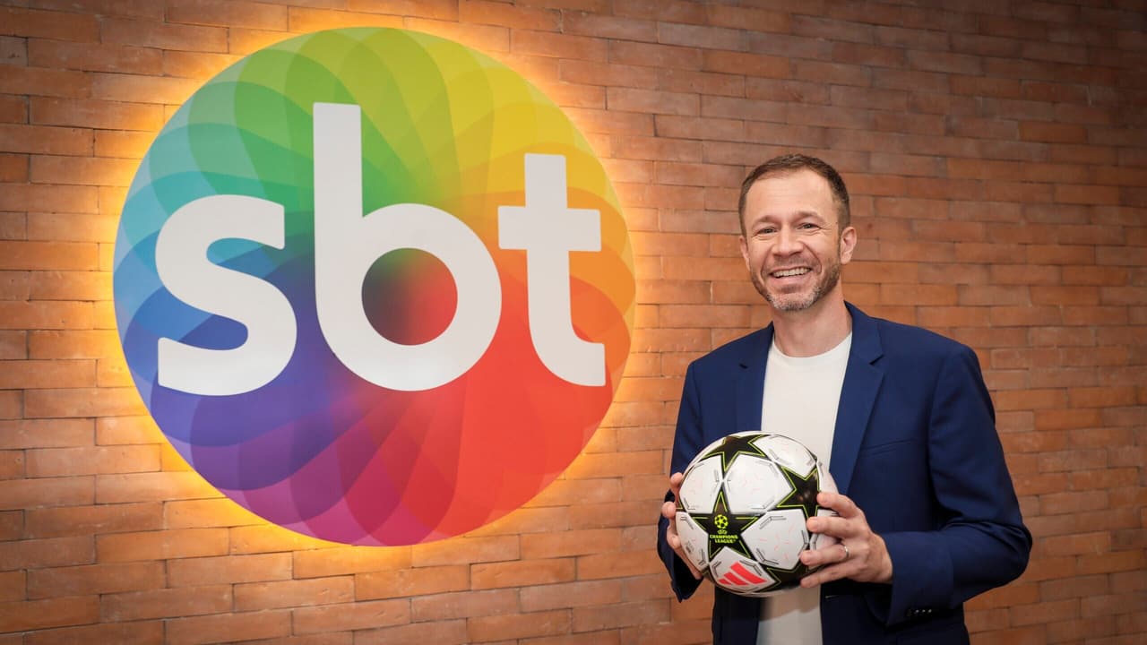 Narrador Tiago Leifert Recebe Críticas em Jogo entre América de Cali e Corinthians