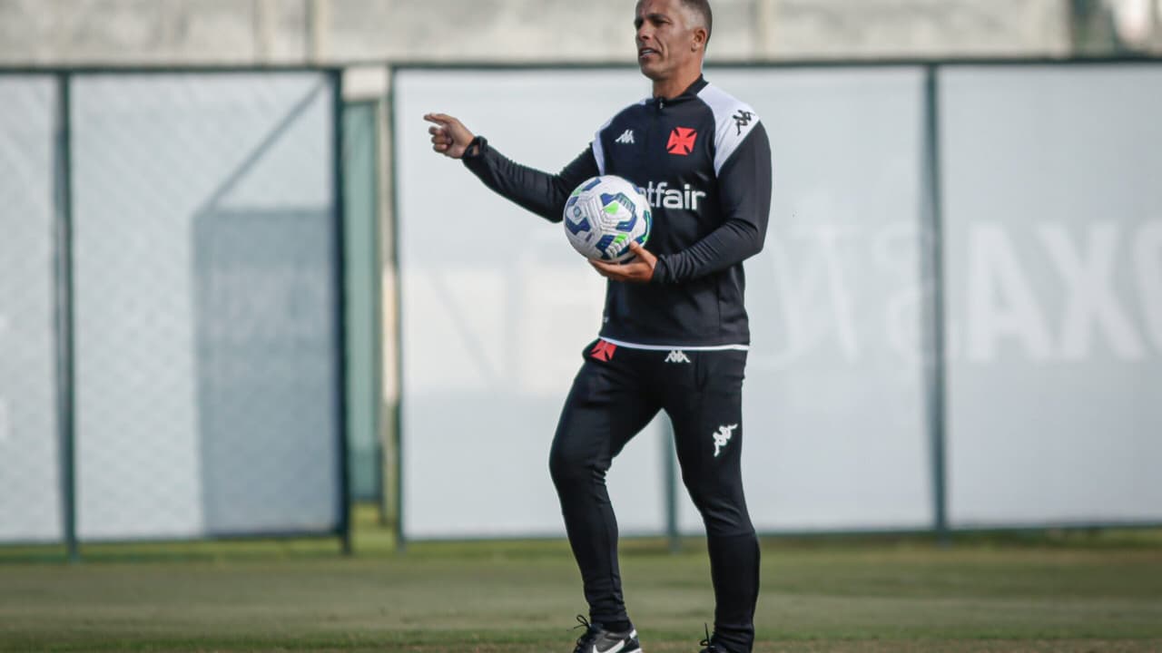 Vasco atualiza boletim médico de Lucas Freitas e Loide Augusto