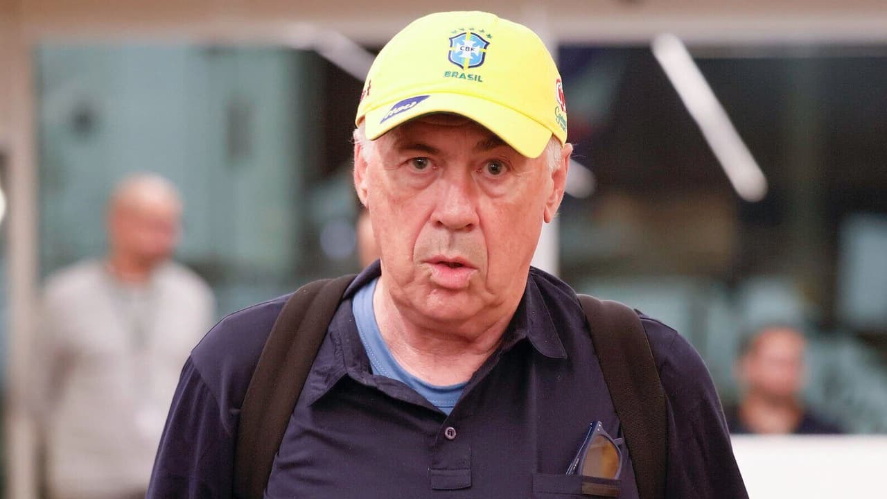 Jornalista questiona escolha de jogador do Flamengo na lista de Ancelotti