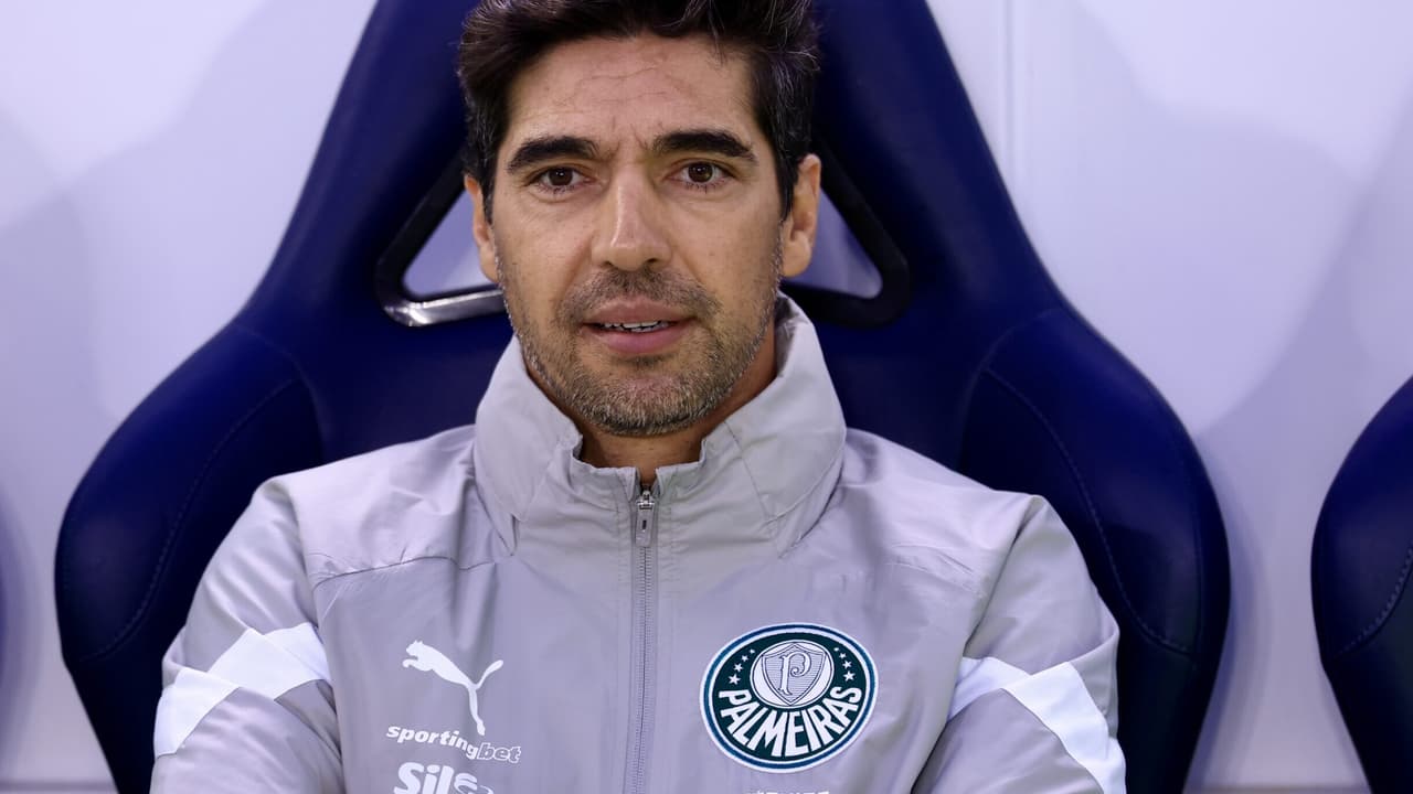 MEXIDAS NA EQUIPE! Abel planeja alterações no Palmeiras para duelo x Bolívar