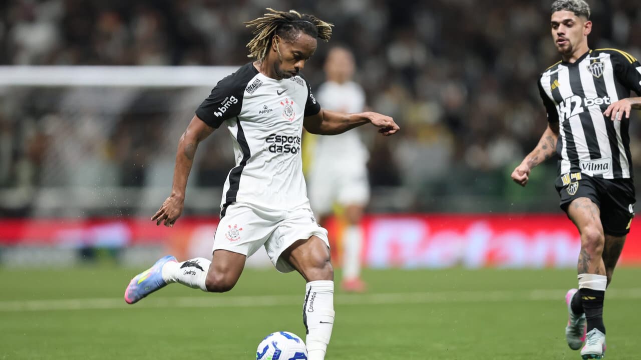 Carrillo valoriza decisão de Dorival Júnior em empate do Corinthians