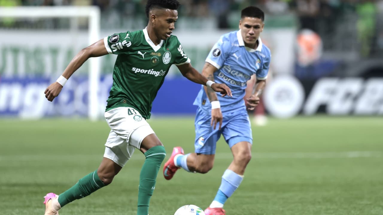 Palmeiras mantém invencibilidade na Libertadores com gol de Estêvão.