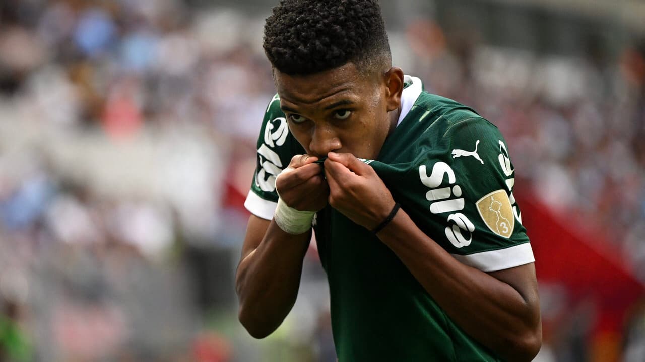Pelo Brasileirão, Estêvão se prepara para fazer último jogo pelo Palmeiras no Allianz