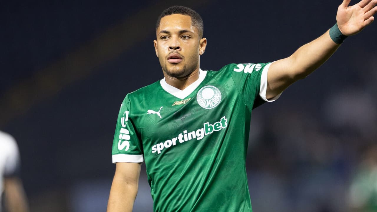 Roque reencontra rival de sua estreia pelo Palmeiras na equipe consolidada.
