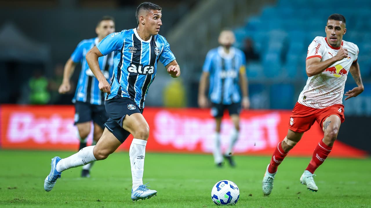 Monsalve ganha pontos em dança das cadeiras no Grêmio