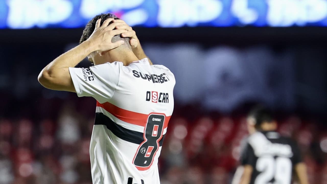 MACHUCOU? Saiba a situação do meia Oscar, do São Paulo