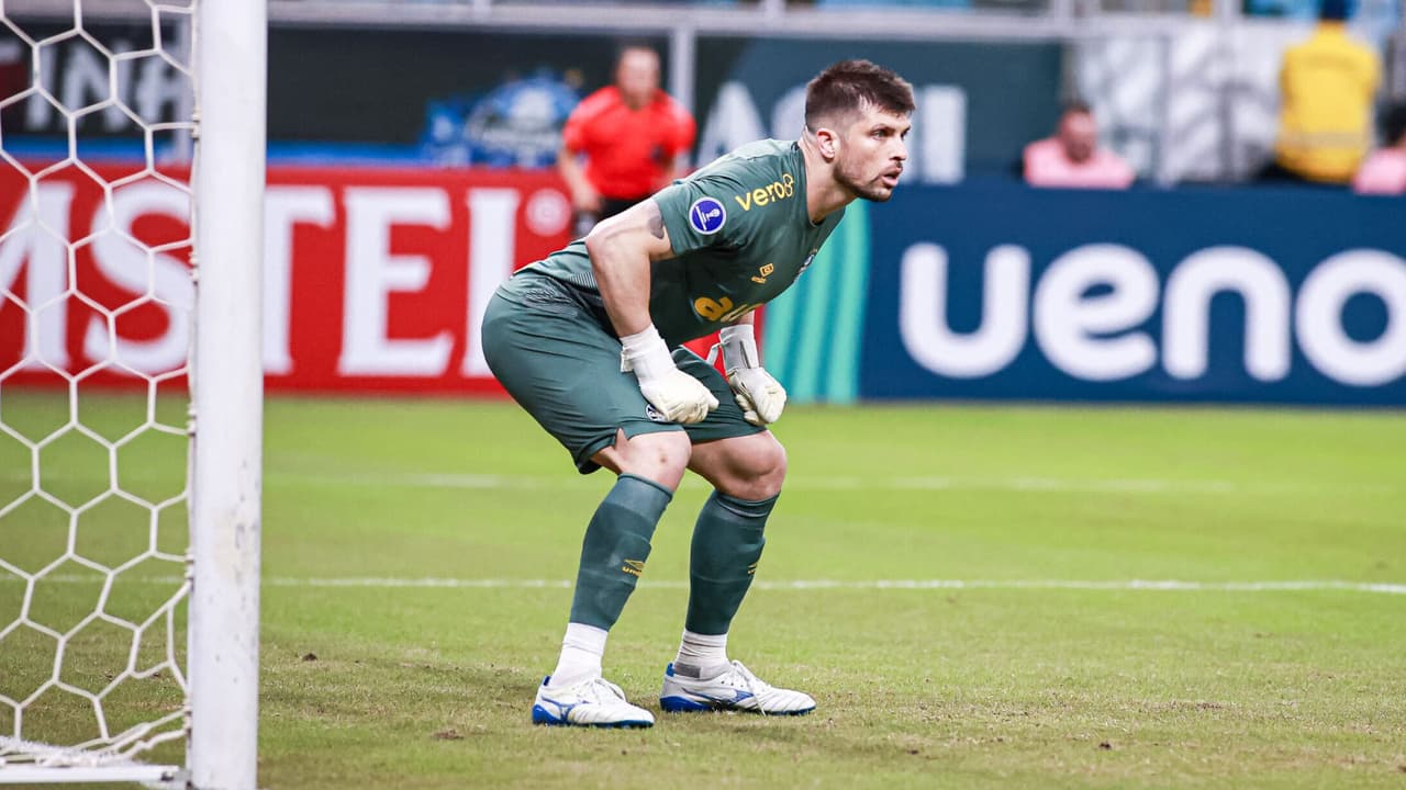 Volpi admite que poderia ter feito melhor em gol do Godoy Cruz