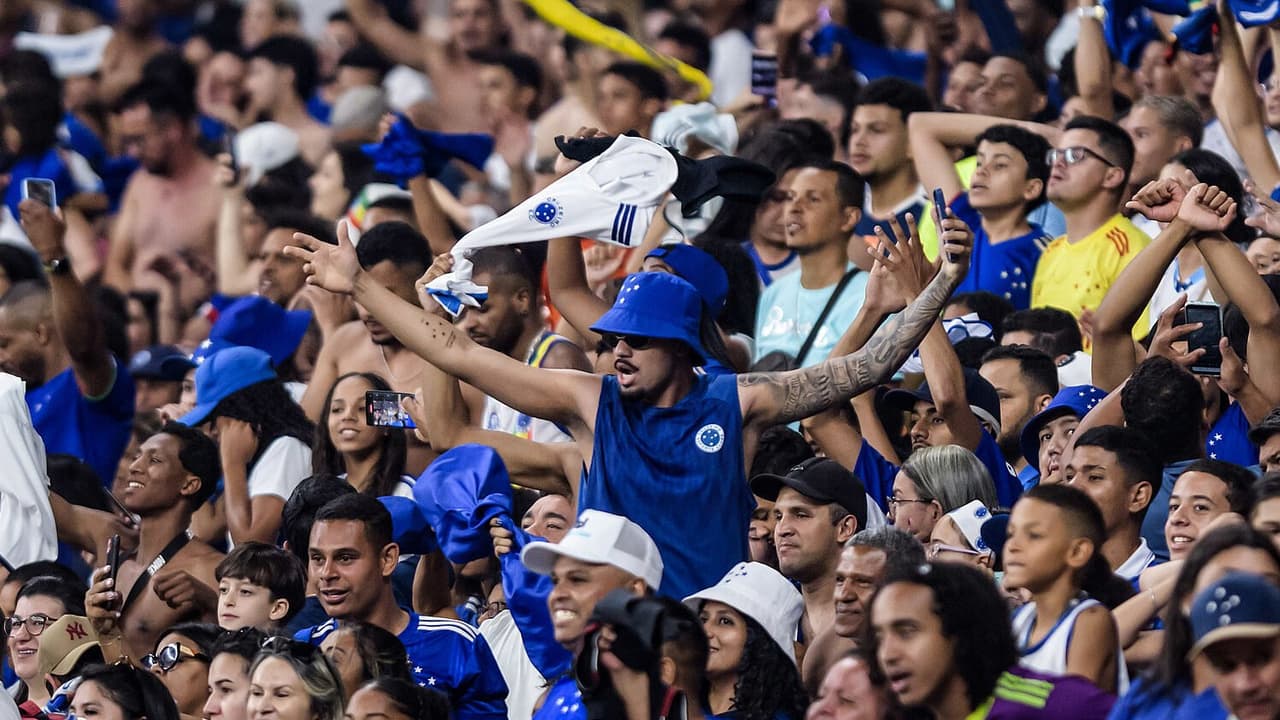 Mais de 50 mil ingressos vendidos para jogo Cruzeiro x Atlético-MG