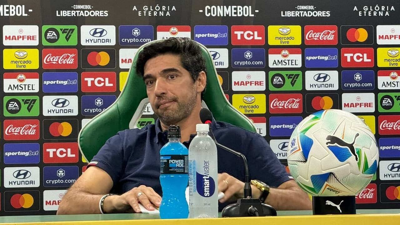 abel defende qualidade do futebol do palmeiras e mantém favoritismo no campeonato.