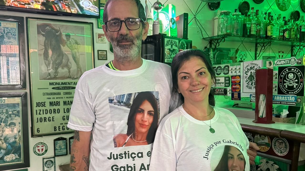 Justiça é pedida por família de torcedora morta em Palmeiras x Flamengo.