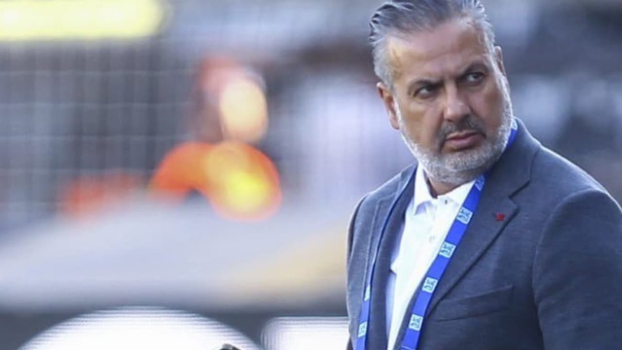 Diretor do Flamengo revela recusa de astro português no clube.