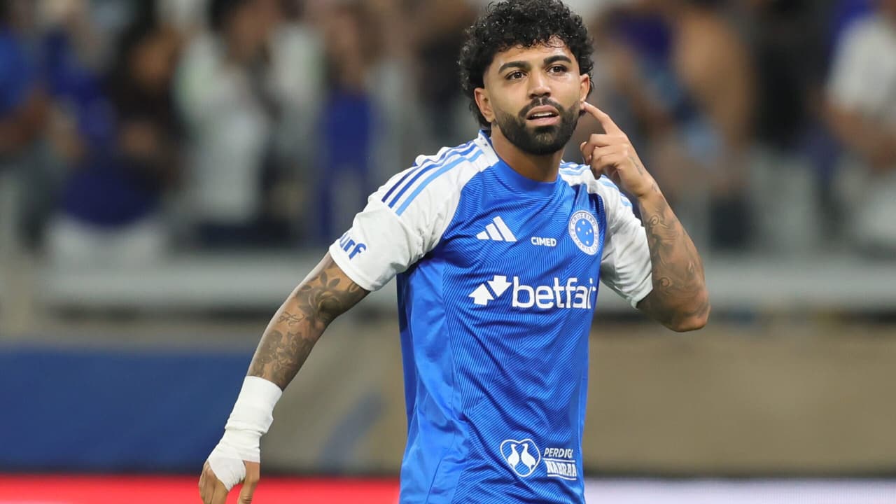 Gabigol decide no fim e garante vitória do Cruzeiro sobre o Flamengo.