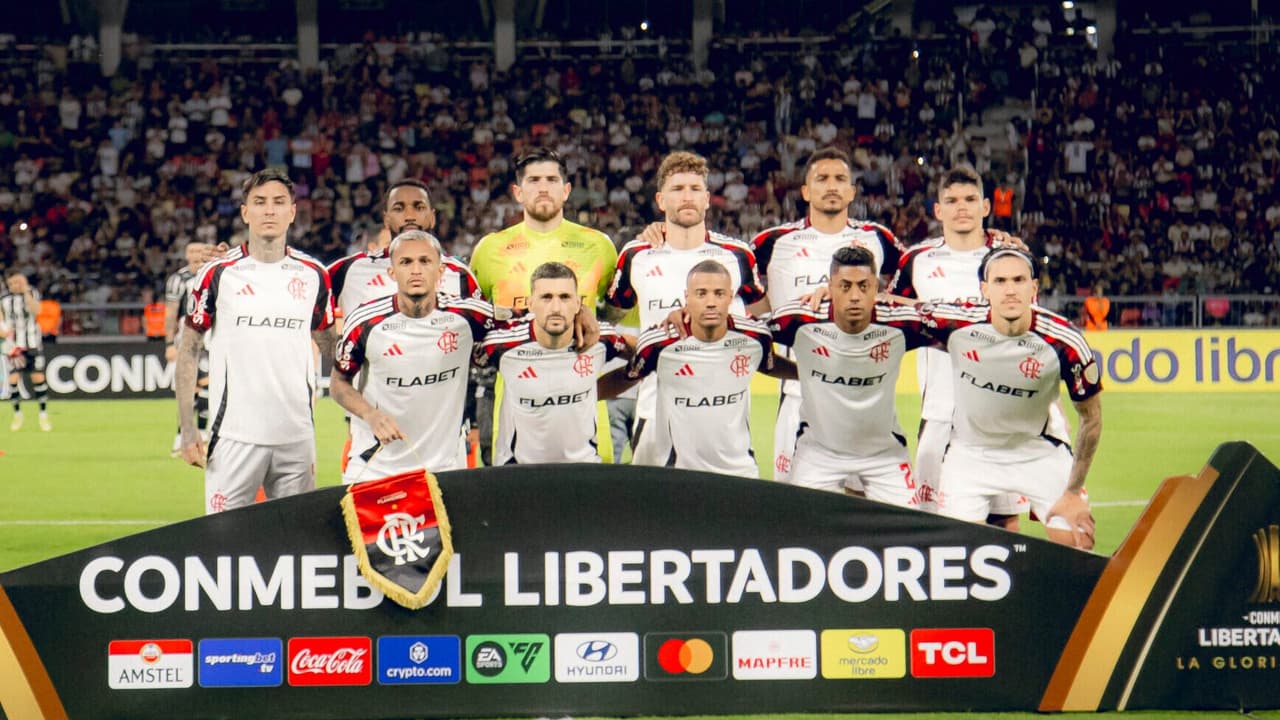 Flamengo precisa de vitória para avançar às oitavas da Libertadores.
