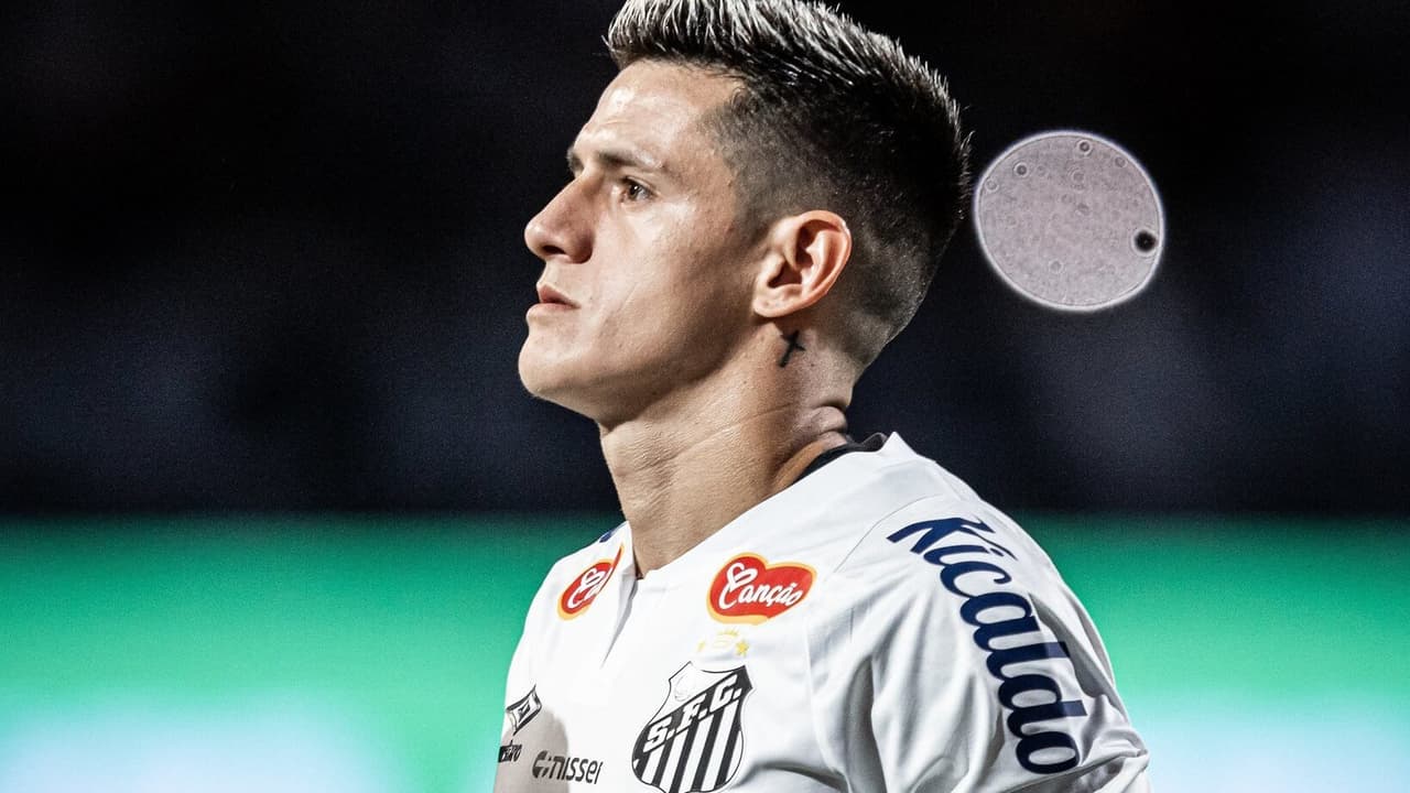 Santos 'libera', e Athletico encaminha venda de lateral para time argentino