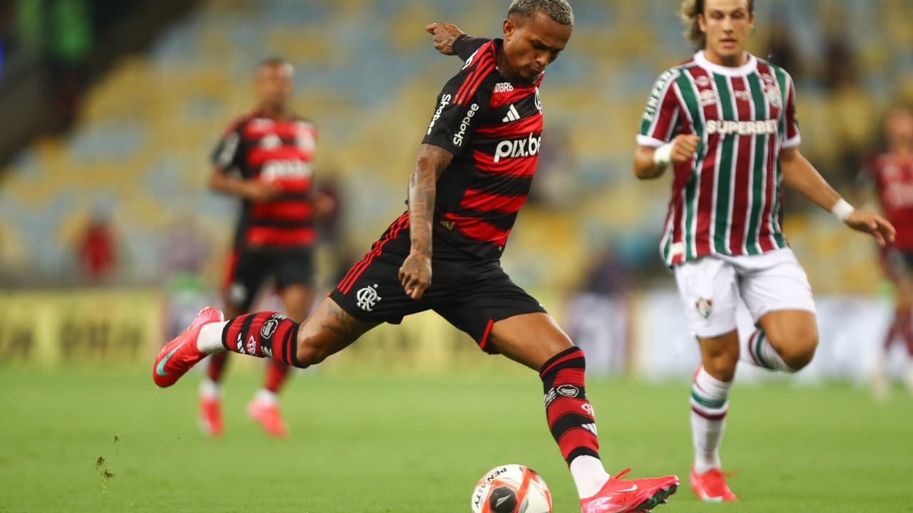 Wesley, do Flamengo, ganha reconhecimento internacional por desempenho impressionante