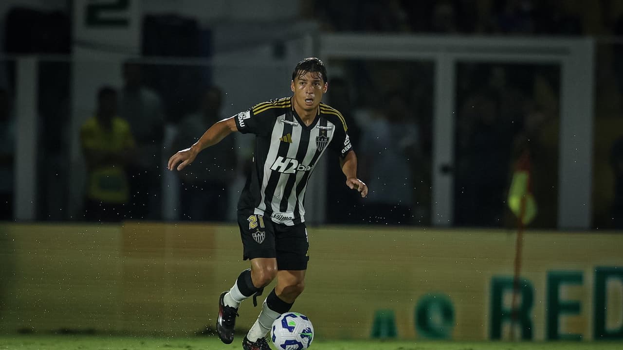 No Atlético-MG, Cuca avalia Alan Franco e busca por um volante