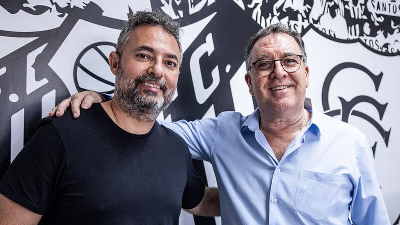 Novo executivo de futebol, Alexandre Mattos avalia o elenco do Santos