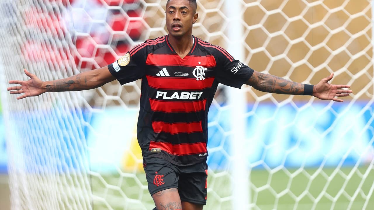 Bruno Henrique dedica vitória ao torcedor rubro-negro flamenguista.