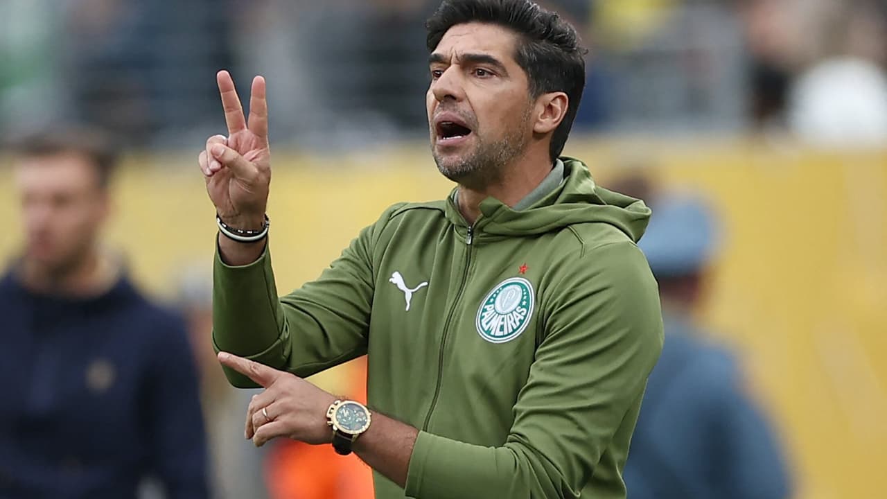 Diferença na Paixão pelo Futebol entre Brasil e Europa: Comentário de Abel.