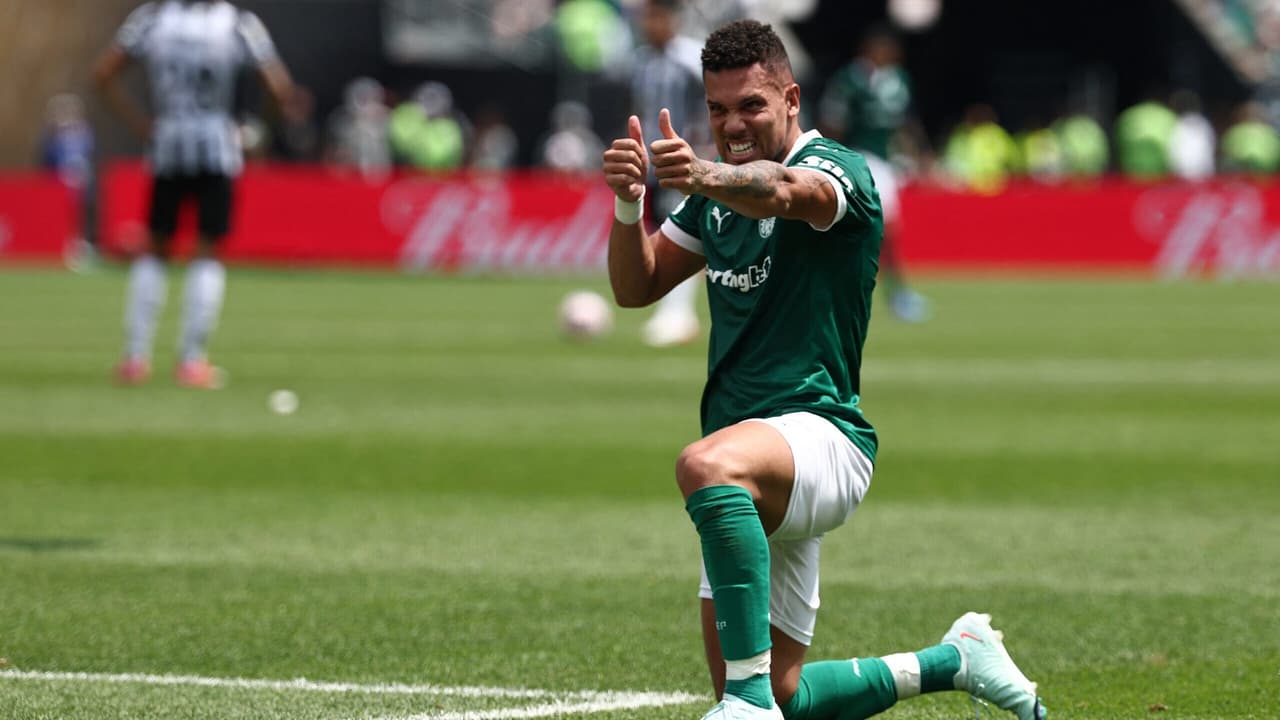 Paulinho mostra talento decisivo com golaço pelo Palmeiras em partida importante.