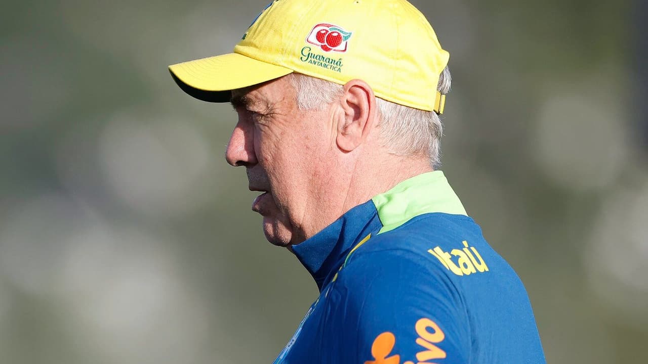 Ancelotti deixa jogadores de Flamengo e Palmeiras fora de treino da Seleção