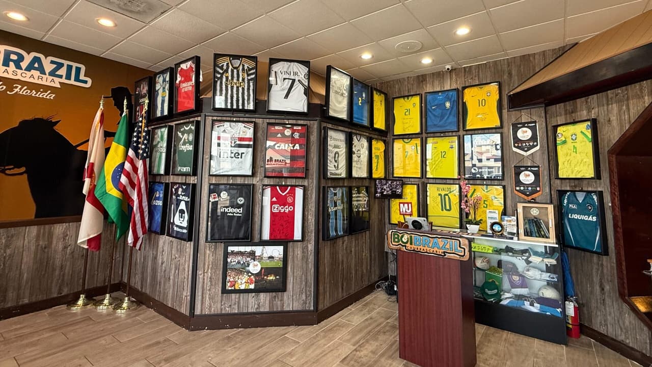 Restaurante brasileiro em Orlando: opção para o Flamengo durante Mundial.