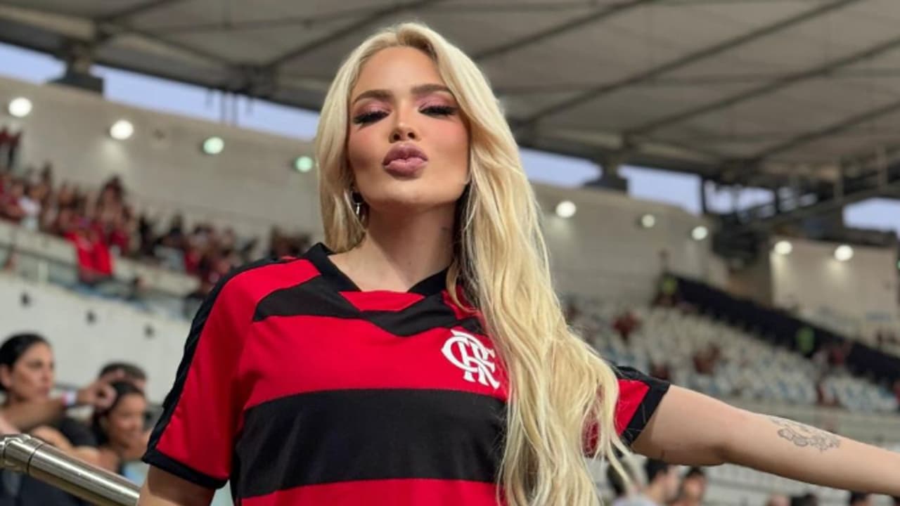 Fidelidade: Karoline Lima elogia torcida do Flamengo e convive com outras esposas