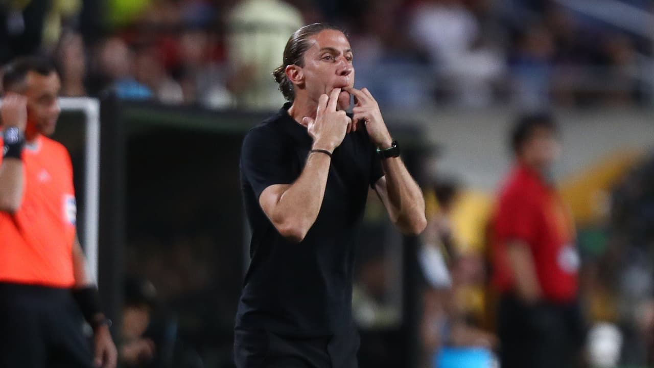 Opiniões divididas entre torcedores do Flamengo sobre escalação contra o Bayern