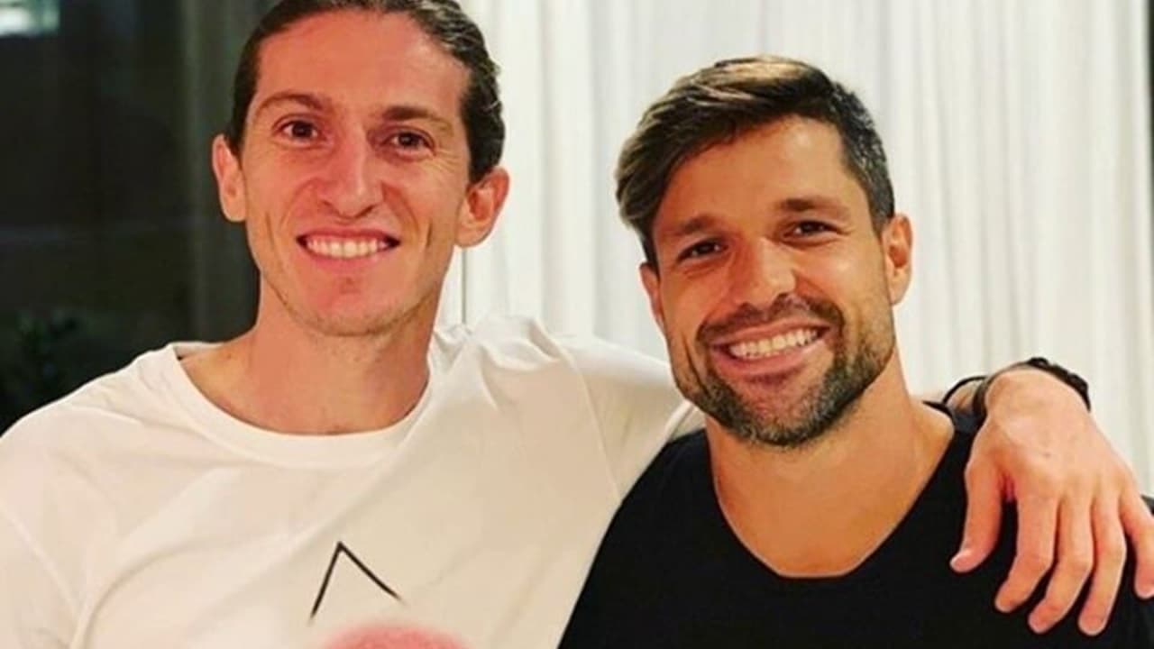 Diego Ribas elogia desempenho de Filipe Luís no Flamengo