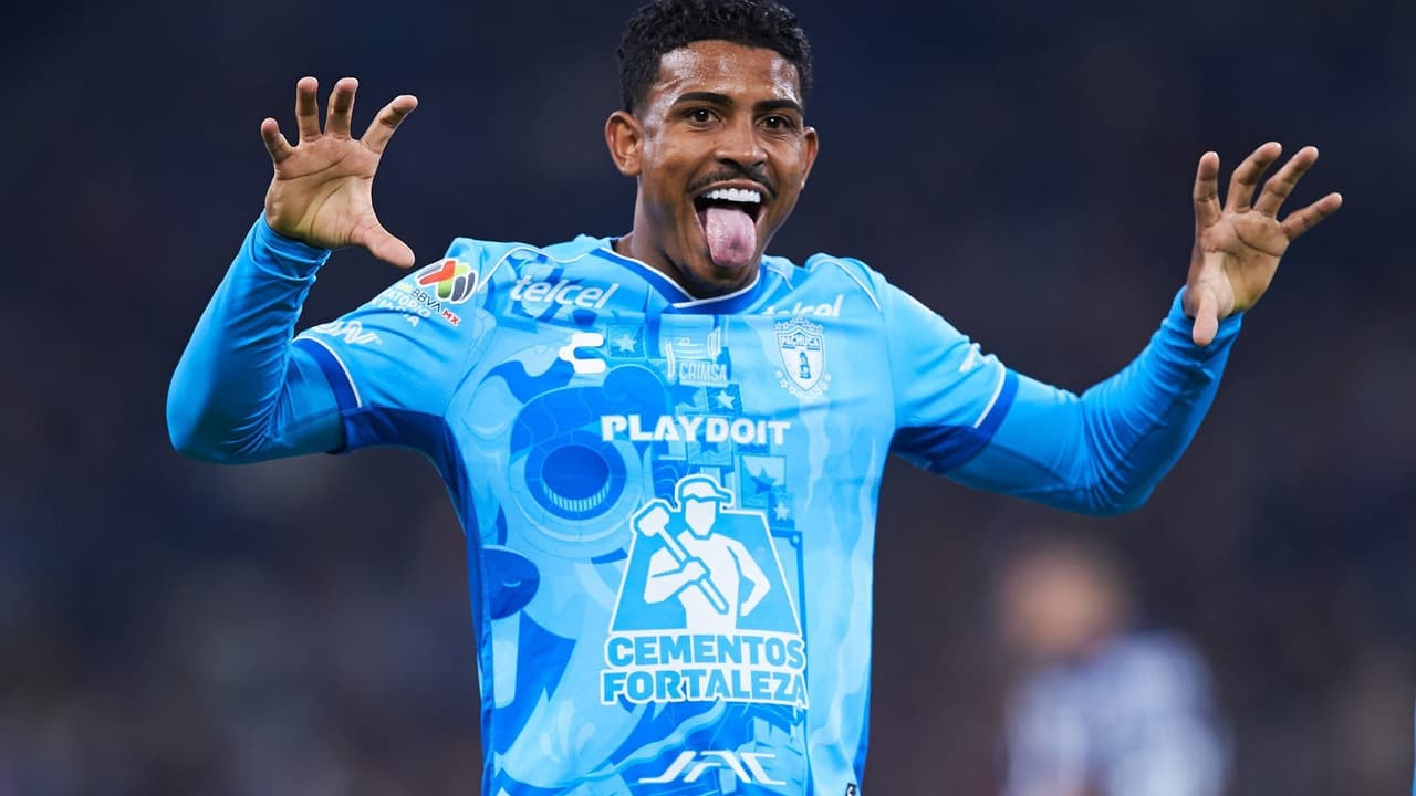 Rival do Palmeiras sofre gol de ex-Fluminense e empata em amistoso internacional