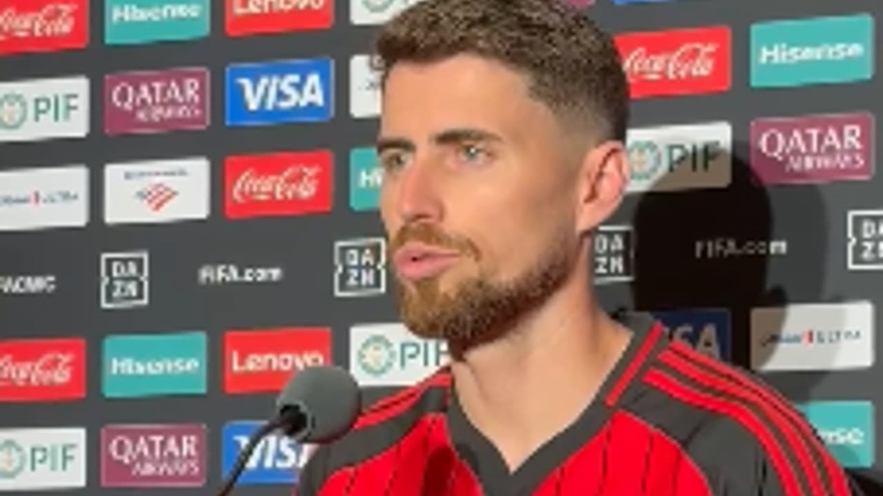 Jorginho aponta pontos fracos do Bayern, adversário do Flamengo no Mundial.